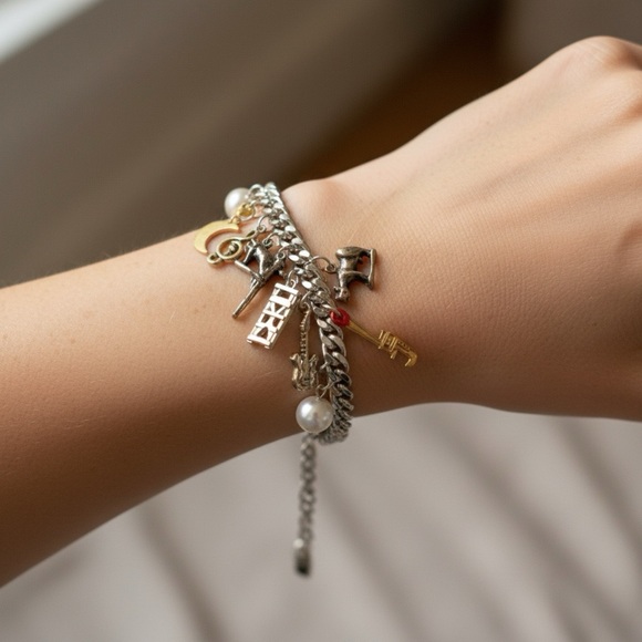 Luxury Charm cuban link bracelet - Picture 1 of 8